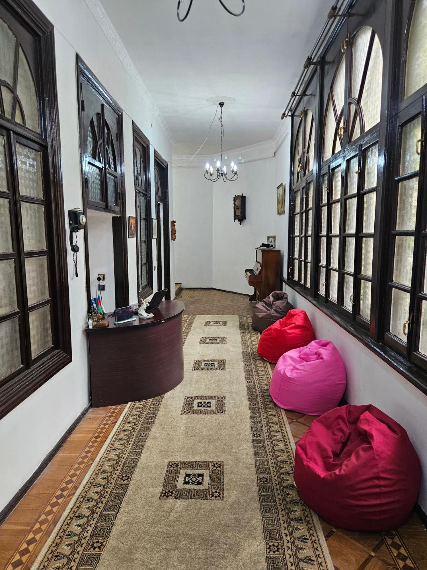 Freestyle Hostel Баку Экстерьер фото